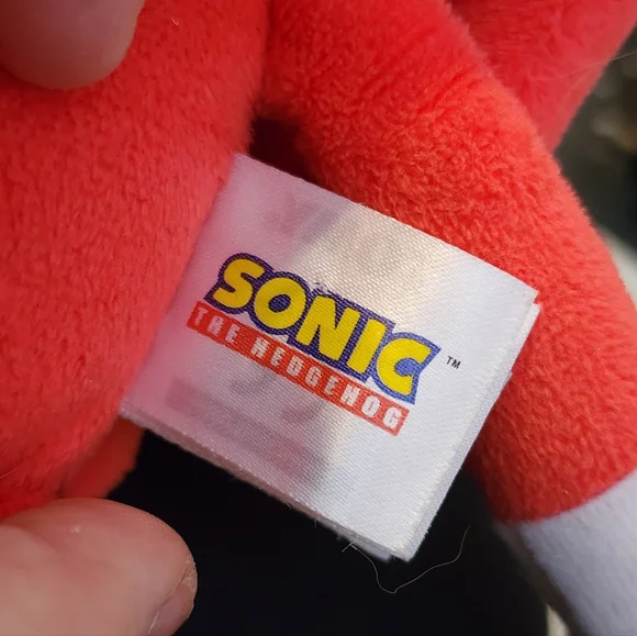 RARE Knuckles Classic TOMY Sonic The Hedgehog - Picture 3 of 4